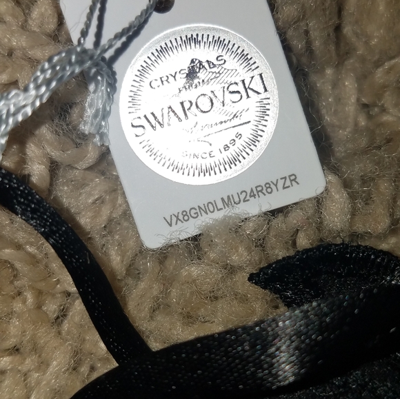 Lise charmel bra with Swarovski crystal - Picture 2 of 2